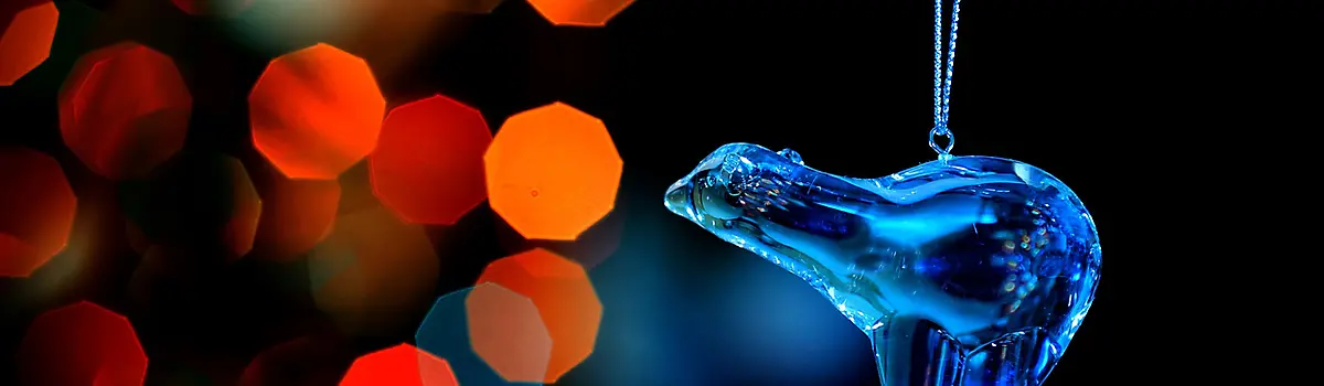 Glass polar bear ornament