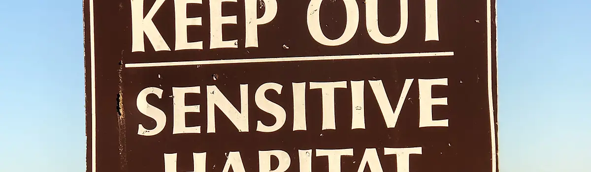 Keep out sign
